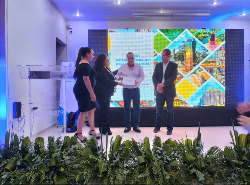 Concluye Foro Internacional de Desarrollo Local Sostenible