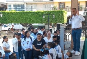 mantienen lucha contra tabaquismo; certifican espacios libres de humo de cigarro en Zináparo