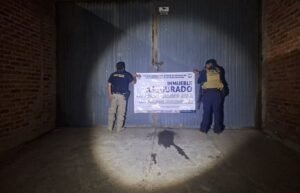 En cateo realizado en La Piedad, recupera FGE un vehículo con reporte de robo