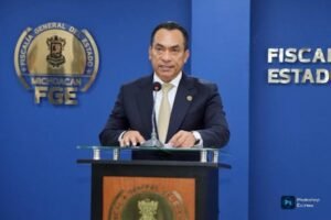Fiscal de Michoacán renuncia a su cargo