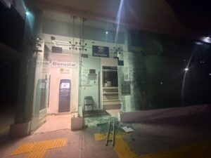 Balean sucursal de banco de bienestar en Tarimbaro