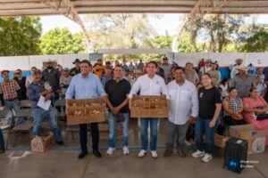 Impulsan autoempleo con aves de traspatio