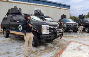 FGE adquiere vehículos blindados para resguardar seguridad ciudadana