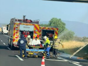 Coordina CRUM atención tras accidente de autobús en la Autopista de Occidente
