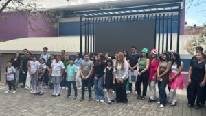 Impulsa UNIVA aprendizaje de inglés con inauguración del Literary Forest