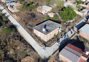 Programa Cemento permite inaugurar dos calles en comunidades de La Piedad