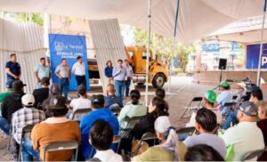 Entregan láminas galvanizadas para mejorar vivienda