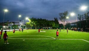 Fomentan práctica deportiva con dos nuevas canchas de futbol 7
