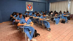 UNIVA La Piedad fortalece la formación en Nutrición con especialista internacional