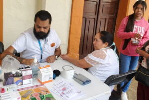 Feria de la Salud llega a Tanhuato con atención médica especializada para la población