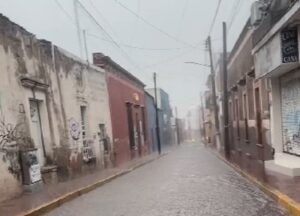 Alertan que El Niño podría alcanzar intensidad histórica y agravar los fenómenos climáticos extremos