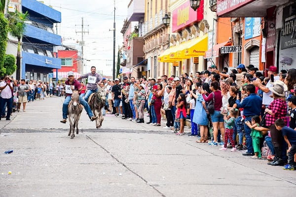 Todo listo para carrera de botargas y de burros en La Piedad