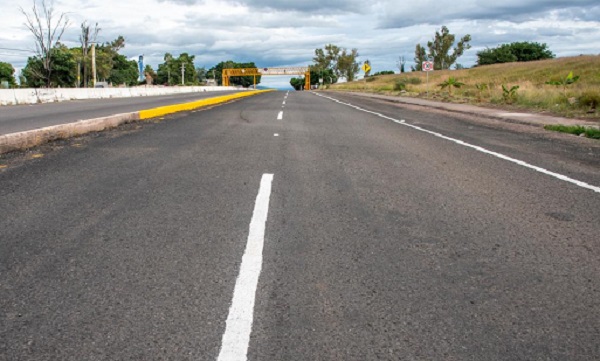 Rehabilitan acceso a Villas de la Loma en La Piedad; obra beneficiará a más de 4 mil habitantes