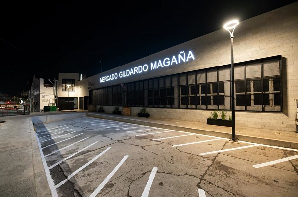 Remodelan fachada posterior del Mercado Gildardo Magaña en La Piedad